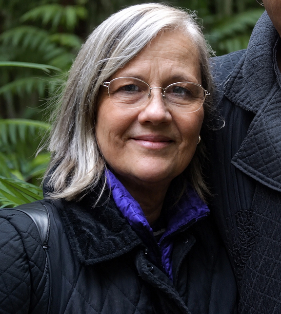 Staff - Holly Torricelli