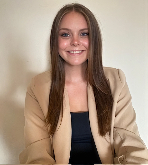 Staff - Natalie Keele